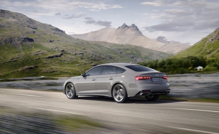 2020 Audi A5 Sportback (Color: Quantum Gray) Rear Three-Quarter Wallpapers 450x275 (4)