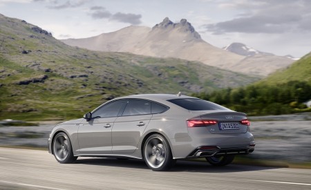 2020 Audi A5 Sportback (Color: Quantum Gray) Rear Three-Quarter Wallpapers 450x275 (5)