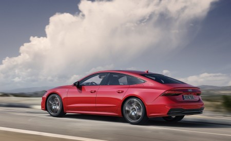 2020 Audi A7 Sportback 55 TFSI e quattro (Plug-In Hybrid; Color: Tango Red) Side Wallpapers 450x275 (64)