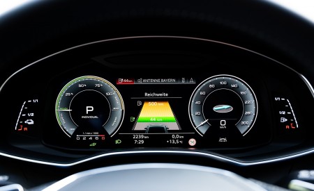 2020 Audi A7 Sportback 55 TFSI e quattro Plug-In Hybrid Digital Instrument Cluster Wallpapers 450x275 (55)