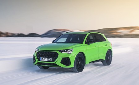 2020 Audi RS Q3 (Color: Kyalami Green) Front Three-Quarter Wallpapers 450x275 (24)