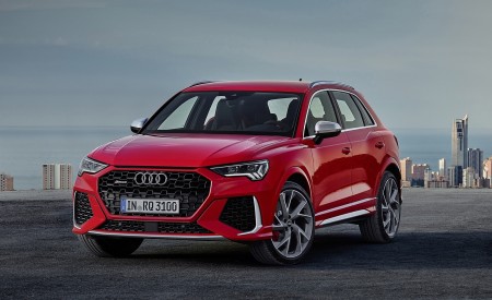 2020 Audi RS Q3 (Color: Tango Red) Front Three-Quarter Wallpapers 450x275 (65)