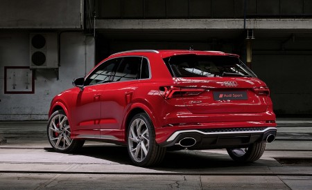 2020 Audi RS Q3 (Color: Tango Red) Rear Three-Quarter Wallpapers 450x275 (73)