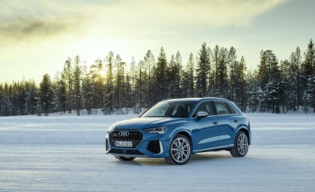 2020 Audi RS Q3 (Color: Turbo Blue) Front Three-Quarter Wallpapers 450x275 (45)