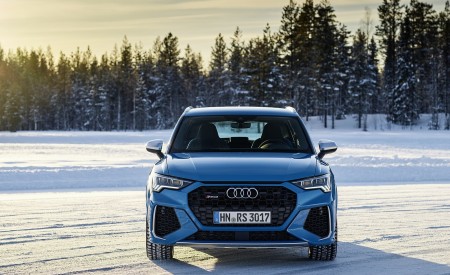 2020 Audi RS Q3 (Color: Turbo Blue) Front Wallpapers 450x275 (46)