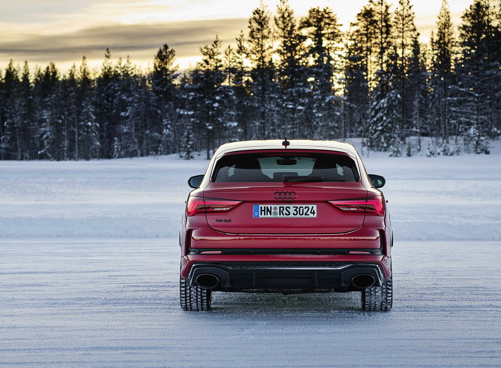 2020 Audi RS Q3 Sportback (Color: Tango Red) Rear Wallpapers #29 of 127