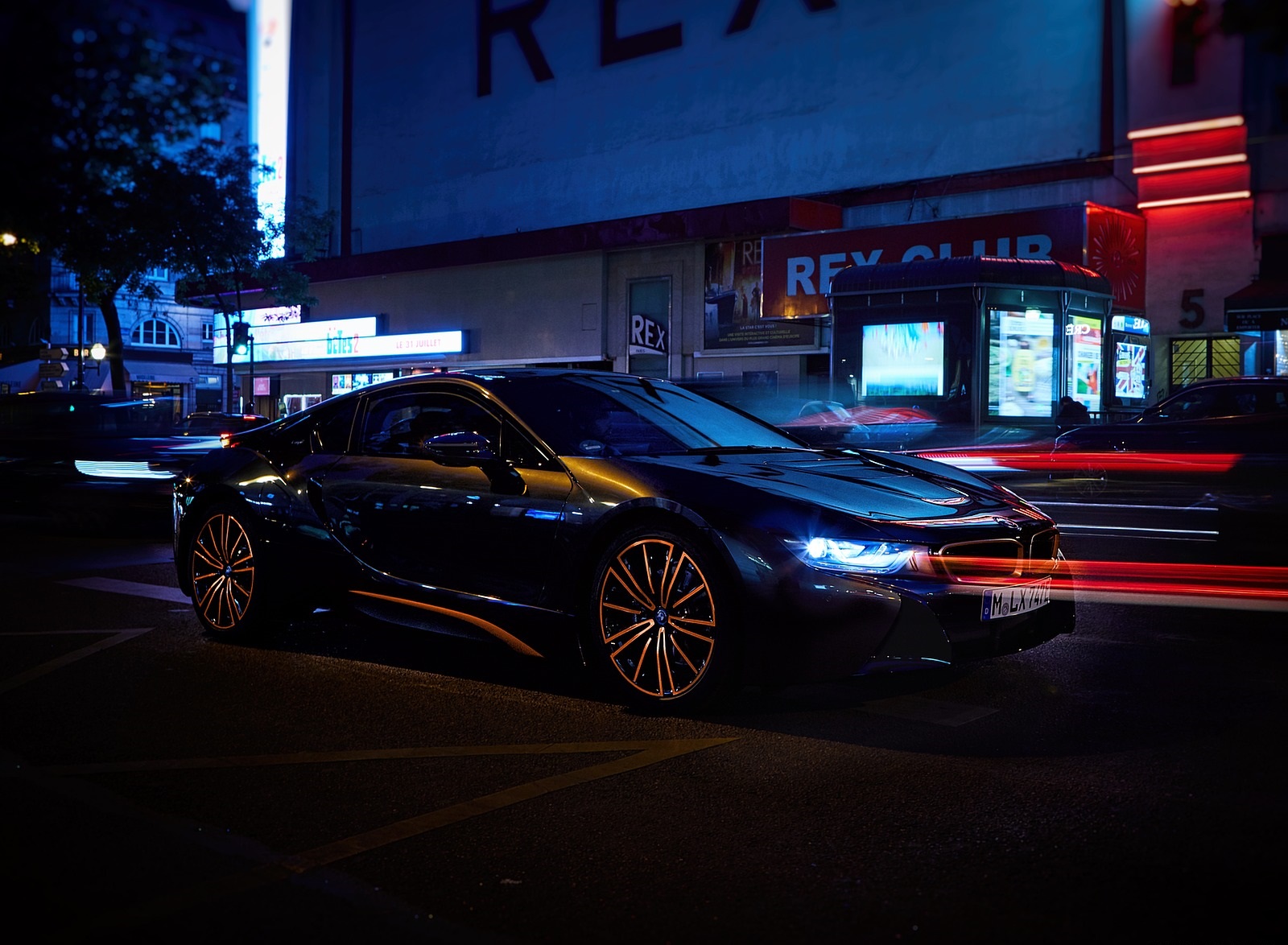 2020 BMW i8 Ultimate Sophisto Edition Front Three-Quarter Wallpapers (9)