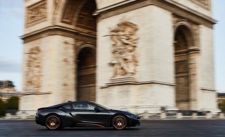 2020 BMW i8 Ultimate Sophisto Edition Side Wallpapers 450x275 (7)