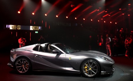 2020 Ferrari 812 GTS Presentation Wallpapers 450x275 (11)