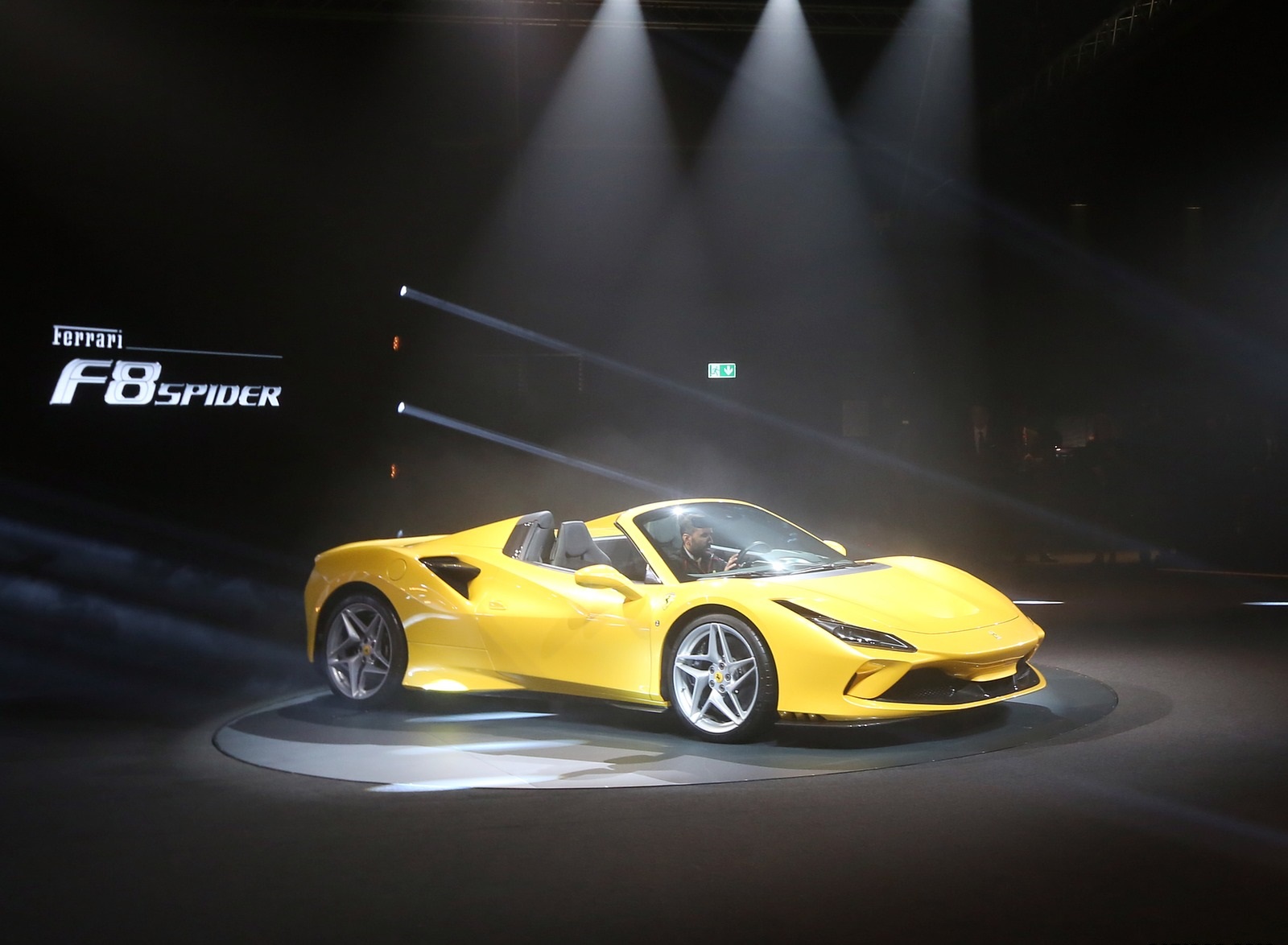 2020 Ferrari F8 Spider Presentation Wallpapers (11)