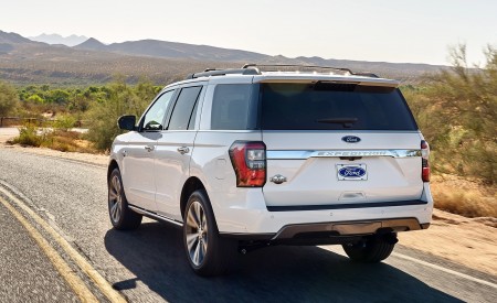 2020 Ford Expedition King Ranch Rear Three-Quarter Wallpapers 450x275 (3)