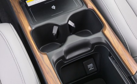 2020 Honda CR-V Hybrid Interior Detail Wallpapers 450x275 (107)