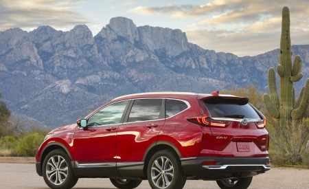 2020 Honda CR-V Hybrid Rear Three-Quarter Wallpapers 450x275 (39)