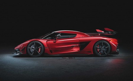 2020 Koenigsegg Jesko Cherry Red Edition10 Side Wallpapers 450x275 (6)