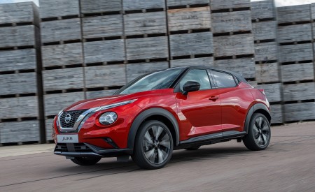 2020 Nissan Juke Front Three-Quarter Wallpapers 450x275 (4)