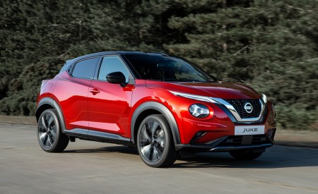 2020 Nissan Juke Front Three-Quarter Wallpapers 450x275 (5)
