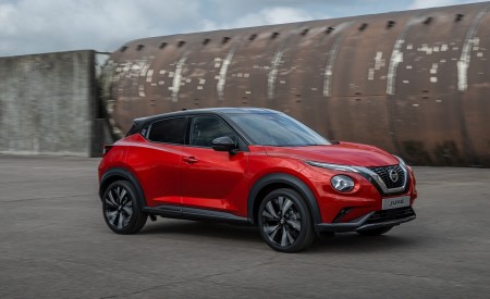 2020 Nissan Juke Front Three-Quarter Wallpapers 450x275 (6)