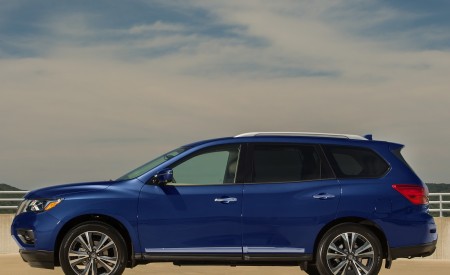 2020 Nissan Pathfinder Platinum 4WD Side Wallpapers 450x275 (6)