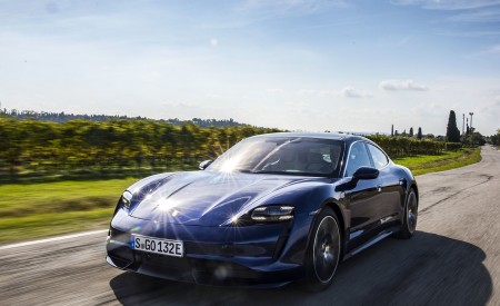 2020 Porsche Taycan Turbo (Color: Gentian Blue Metallic) Front Three-Quarter Wallpapers 450x275 (3)