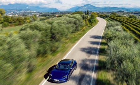 2020 Porsche Taycan Turbo (Color: Gentian Blue Metallic) Top Wallpapers 450x275 (8)