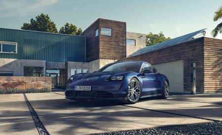 2020 Porsche Taycan Turbo Front Three-Quarter Wallpapers 450x275 (47)