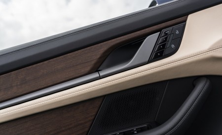 2020 Porsche Taycan Turbo S (Color: Night Blue Metallic) Interior Detail Wallpapers 450x275 (75)