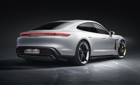 2020 Porsche Taycan Turbo S Rear Three-Quarter Wallpapers 450x275 (89)