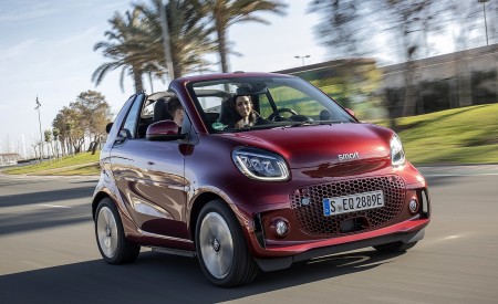 2020 Smart EQ ForTwo Cabrio Prime Line (Color: Carmine Red) Front Three-Quarter Wallpapers 450x275 (14)
