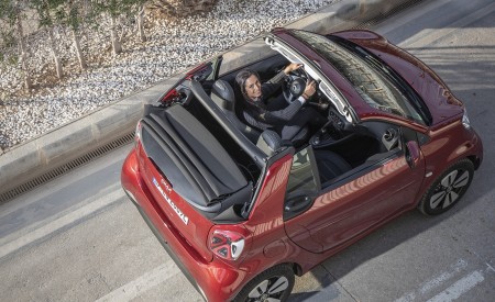 2020 Smart EQ ForTwo Cabrio Prime Line (Color: Carmine Red) Top Wallpapers 450x275 (9)