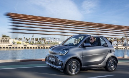 2020 Smart EQ ForTwo Cabrio Pulse Line (Color: Graphite Grey Matt) Front Three-Quarter Wallpapers 450x275 (67)