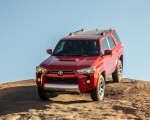 2020 Toyota 4Runner TRD Off-Road Front Wallpapers 150x120 (18)