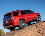 2020 Toyota 4Runner TRD Off-Road Rear Three-Quarter Wallpapers 150x120 (19)