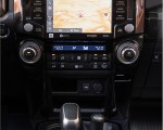 2020 Toyota 4Runner TRD Pro Central Console Wallpapers 150x120 (13)