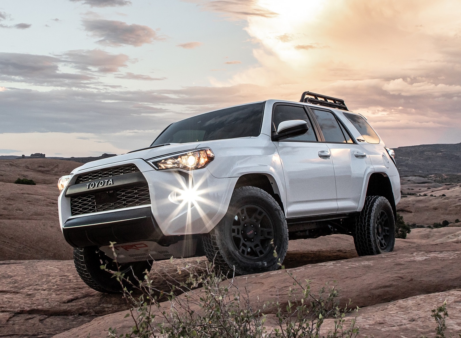 2020 Toyota 4Runner TRD Pro Front Three-Quarter Wallpapers (7)