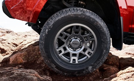 2020 Toyota 4Runner Venture Edition Wheel Wallpapers 450x275 (7)