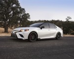 2020 Toyota Camry TRD Front Three-Quarter Wallpapers 150x120 (14)