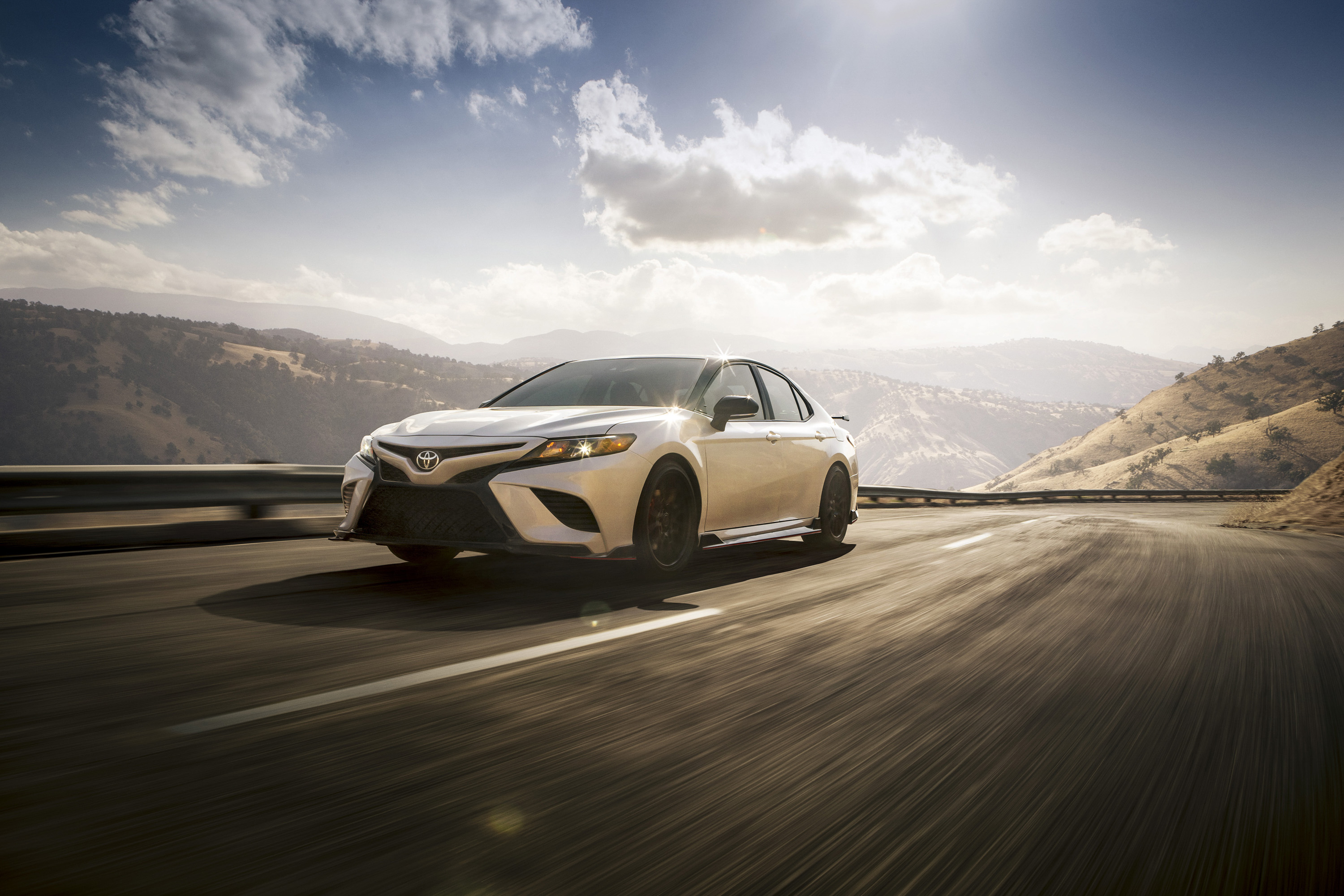 2020 Toyota Camry TRD Front Three-Quarter Wallpapers (13)