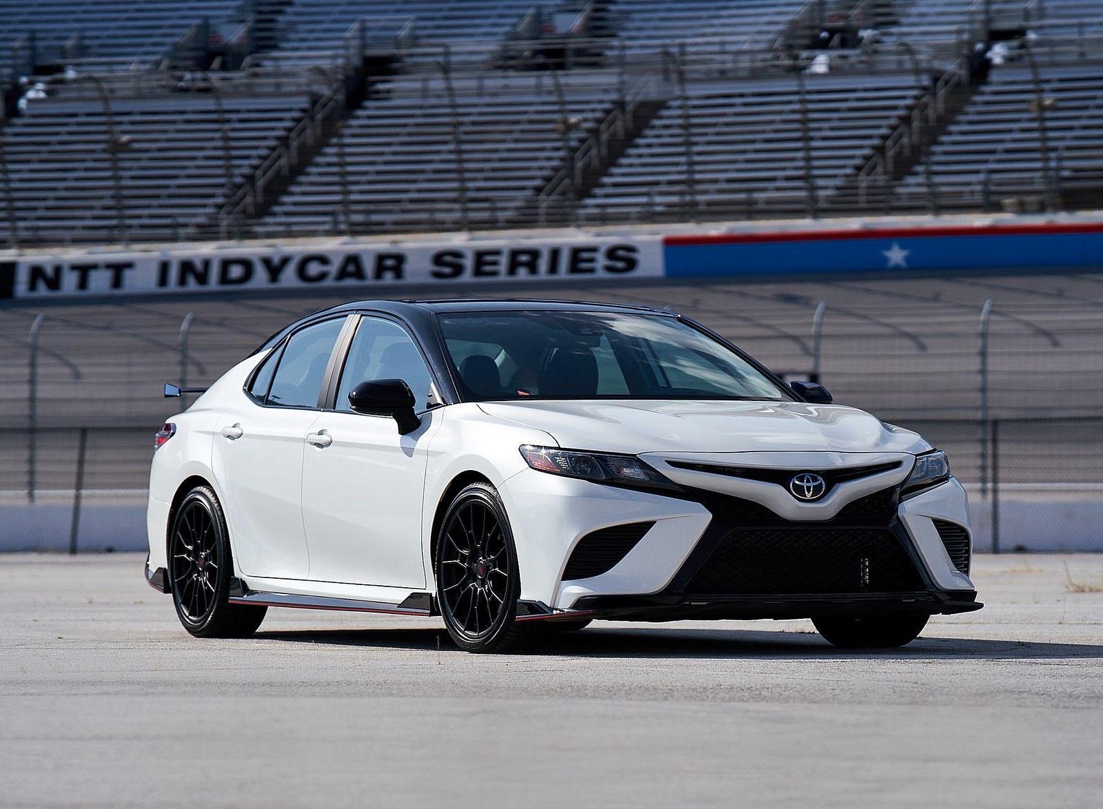 2020 Toyota Camry TRD Front Three-Quarter Wallpapers (5)