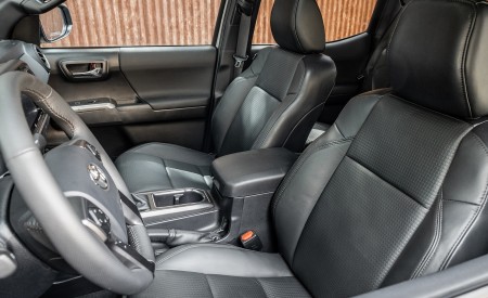 2020 Toyota Tacoma TRD Off-Road (Color: Cement) Interior Seats Wallpapers 450x275 (18)