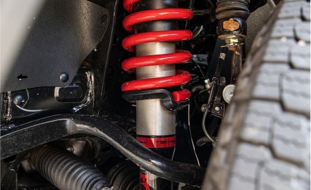 2020 Toyota Tacoma TRD Pro Suspension Wallpapers 450x275 (29)