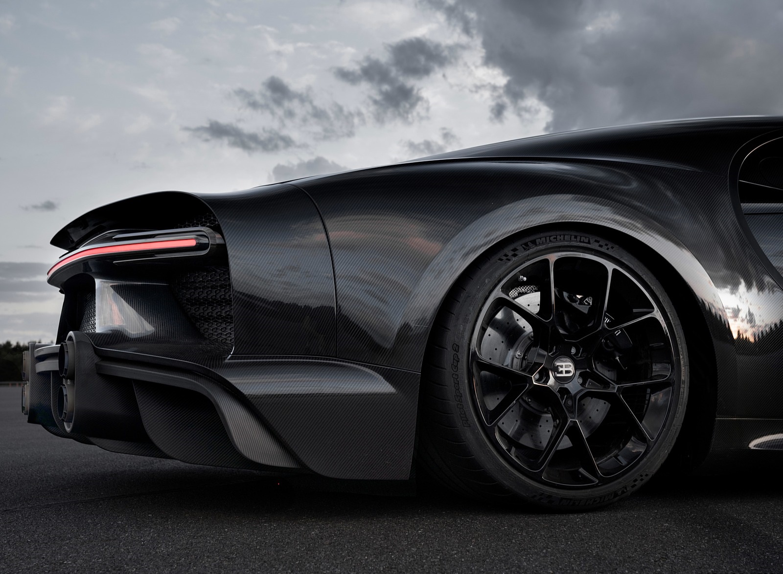 2021 Bugatti Chiron Super Sport 300+ Detail Wallpapers #15 of 31