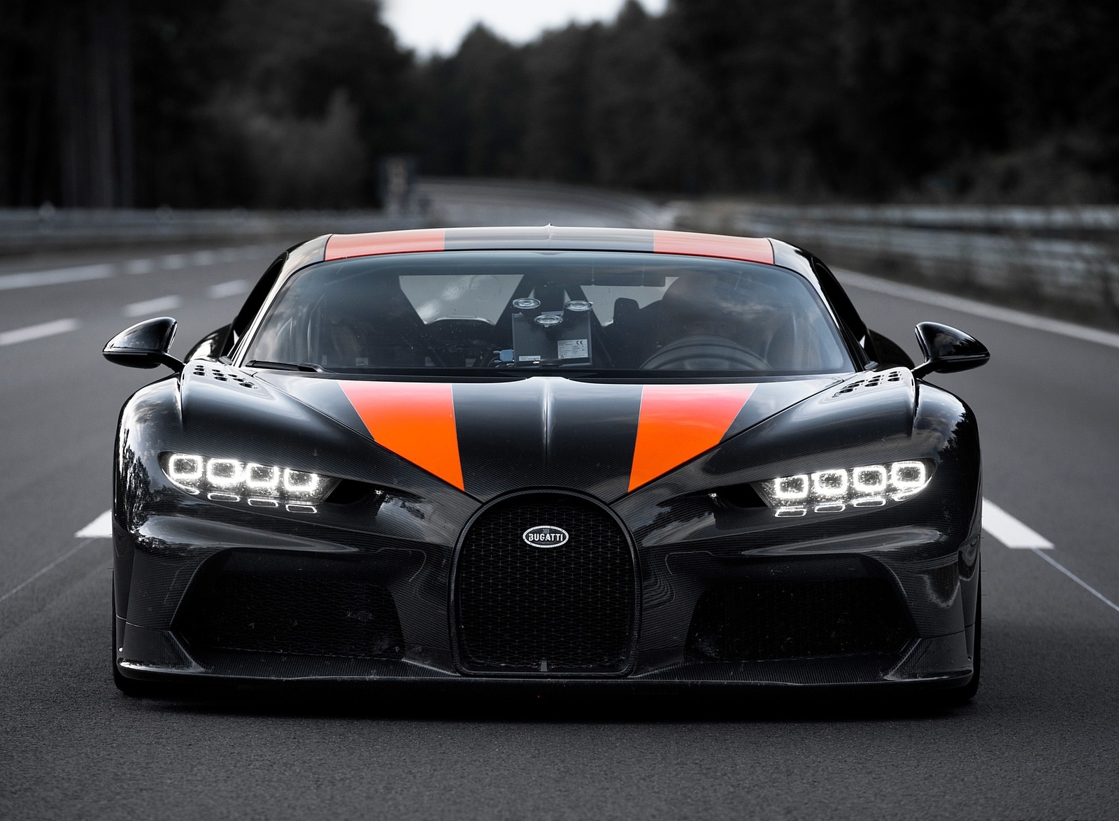 2021 Bugatti Chiron Super Sport 300+ Front Wallpapers #10 of 31