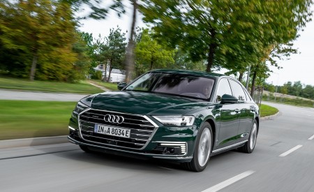 2020 Audi A8 L 60 TFSI e quattro Plug-In Hybrid (Color: Goodwood Green) Front Three-Quarter Wallpapers 450x275 (22)