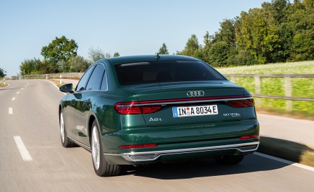 2020 Audi A8 L 60 TFSI e quattro Plug-In Hybrid (Color: Goodwood Green) Rear Wallpapers 450x275 (11)