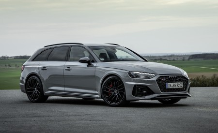 2020 Audi RS 4 Avant (Color: Nardo Gray) Front Three-Quarter Wallpapers 450x275 (18)