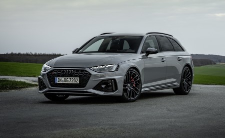 2020 Audi RS 4 Avant (Color: Nardo Gray) Front Three-Quarter Wallpapers 450x275 (19)