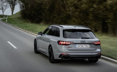 2020 Audi RS 4 Avant (Color: Nardo Gray) Rear Three-Quarter Wallpapers 450x275 (11)