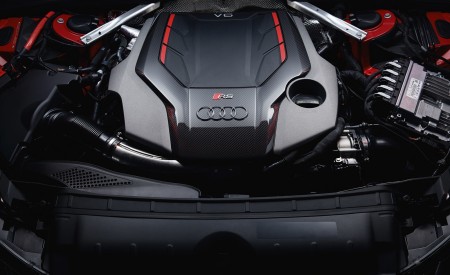 2020 Audi RS 4 Avant (Color: Tango Red) Engine Wallpapers 450x275 (79)