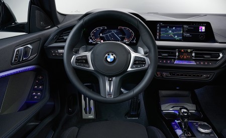 2020 BMW 2 Series 220d Gran Coupe M Sport (Color: Storm Bay Metallic) Interior Wallpapers 450x275 (56)