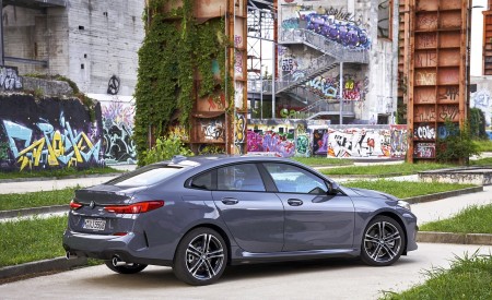 2020 BMW 2 Series 220d Gran Coupe M Sport (Color: Storm Bay Metallic) Rear Three-Quarter Wallpapers 450x275 (19)